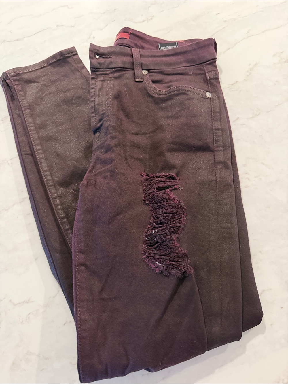 7 For All Mankind Skinny Jeans in Plum